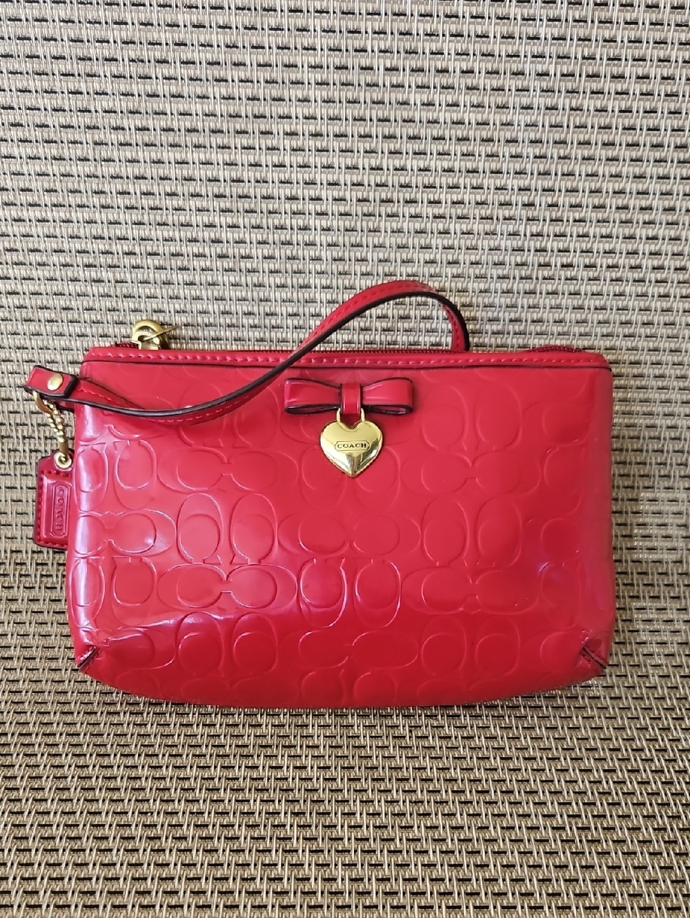 Coach Wristlet, Red Vinyl COACH Wallet, Red Coach Wristlet - Picture 2 of 4